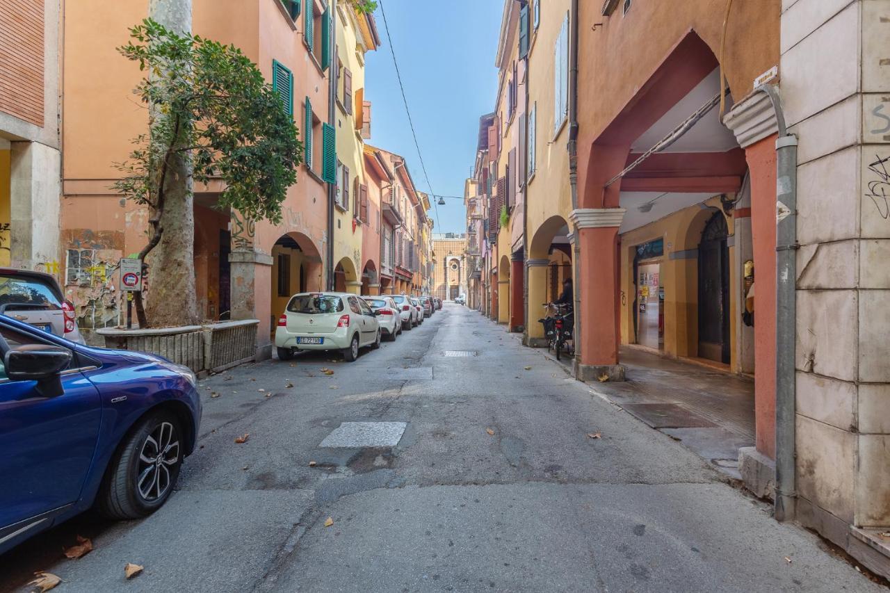 Ferienwohnung Mini Loft San Carlo A 5 Min Da Mambo Bologna Exterior foto